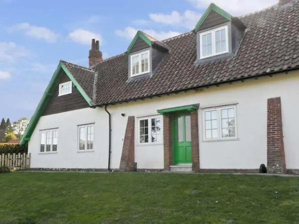 No 2 Low Hall Cottages Scalby